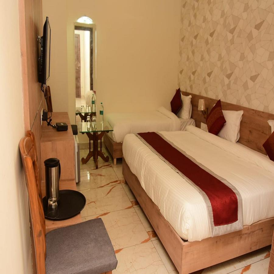 Hotel Shakun Palace Kota  Exterior photo